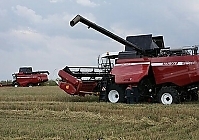 GOMSELMASH RELEASED A NEW COMBINE