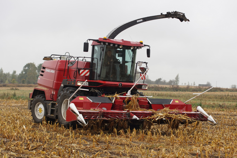 Forage harvester FS650