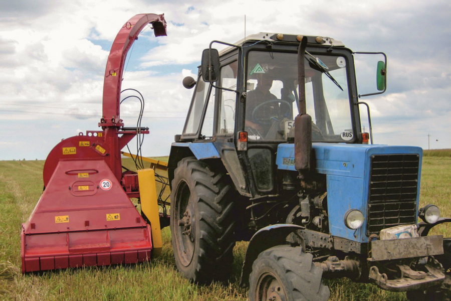 Mounted rotary mower-shredder CH15
