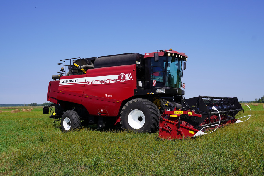 Grain harvesting combine GS12A1