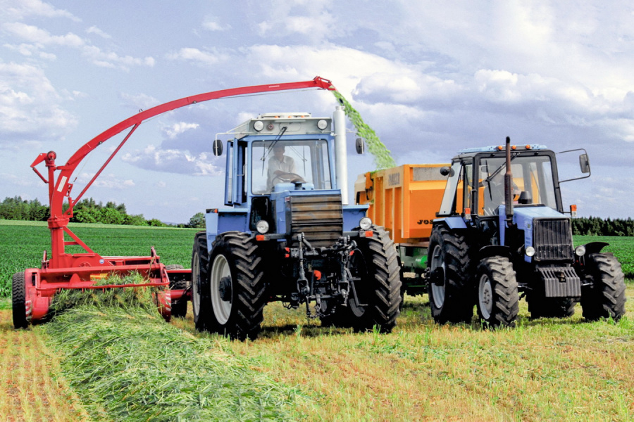 Pull-type forage harvester FT40